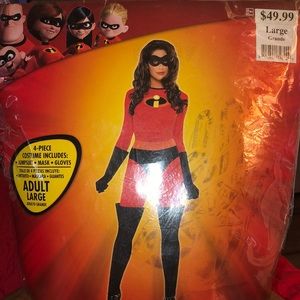 New Mrs. Incredibles 2 costume